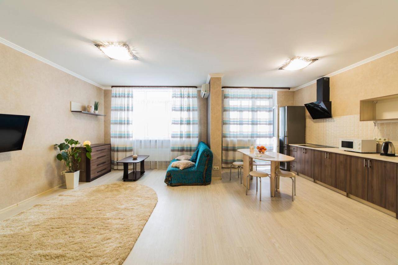 Studio Apartment On Bazhana Kiev Exterior photo